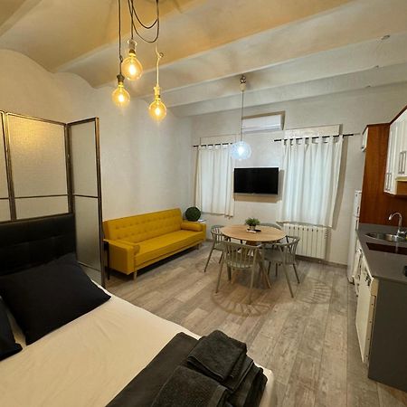 Ama Madrid Santa Anaアパートメント エクステリア 写真